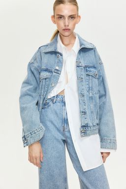 H&M - Women Blue Curvy Fit Wide Ultra High Jeans