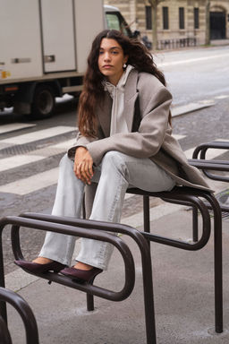 H&M - Women Grey Fla Low Jeans