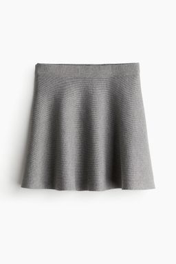 H&M - Women Grey Fla Knitted Skirt