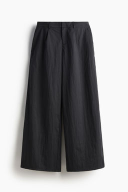 H&M - Women Black Tailo Crape Trousers