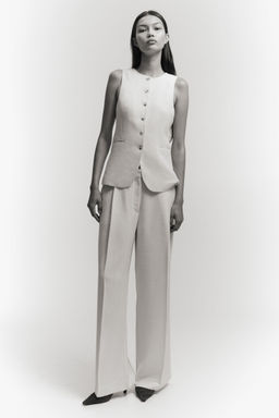 H&M - Women Beige Tailo Trousers