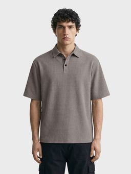 The Indian Garage Co - Men Grey Boxy Fit Textured Round Neck Polo T-Shirt