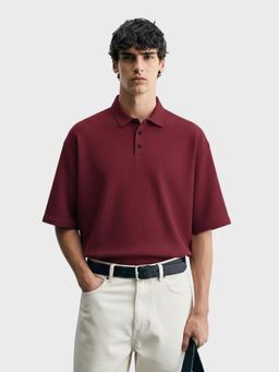The Indian Garage Co - Men Maroon Boxy Fit Textured Round Neck Polo T-Shirt