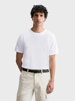 The Indian Garage Co - Men White Boxy Fit Textured Half Sleeves T-Shirt