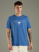 Blue color option, Currently selected