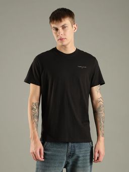Tommy Hilfiger - Black Solid Slim Fit Cotton T-Shirt