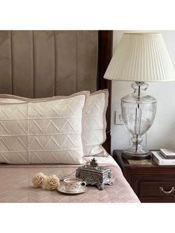 Sadyaska - Buff & Ivory Trigon Cotton Reversible Bedspread (King)