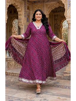 Doriyaan - Women's Plus Size Maroon embroidered Anarkali Kurta and Dupatta