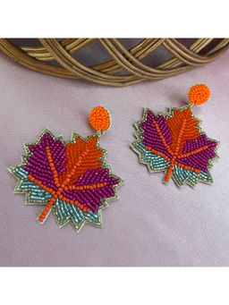 Digital Dress Room - Christmas Maple Leaf Beaded Earrings