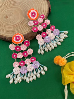 Digital Dress Room - Sequence Beaded Earring Flower Design