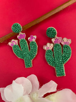 Digital Dress Room - Beaded Earrings Cactus Flower Design