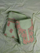Green color option, Sold out, Currently selected
