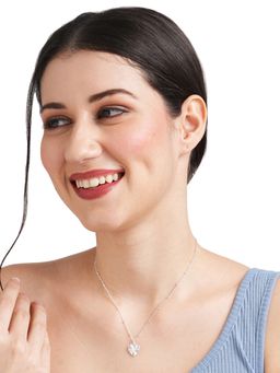 Accessorize London - Womens Silver Textured Heart Pendant Necklace