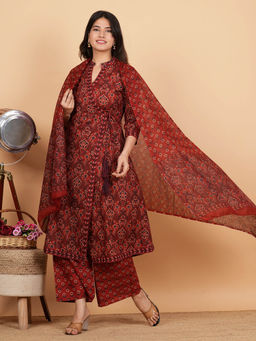 Vbuyz - Womens Maroon Floral Block Print Angarkha Kurta with Palazzo and Dupatta (Set of 3)