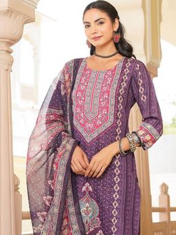Vaamsi - Women Purple Printed Kurta with Pant and Dupatta (Set of 3)