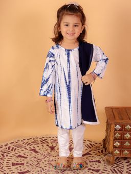Vastramay - Infant's Blue and White Kurta, Leggings & Dupatta (Set of 3)
