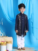 Navy Blue color option, Currently selected