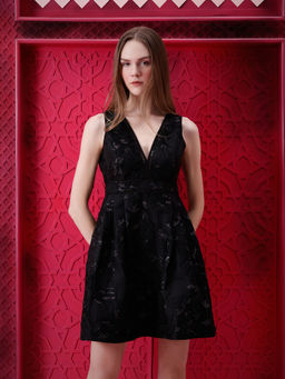 VERO MODA - Marquee Black Jacquard Printed Mini Dress