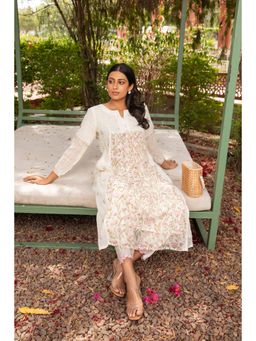 Amoree - White Gul Gather Dobby Floral Print Kurta and Pant