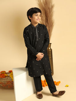 KISAH - Boys Black Embroidered Kurta