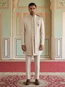 Off White color option, Currently selected