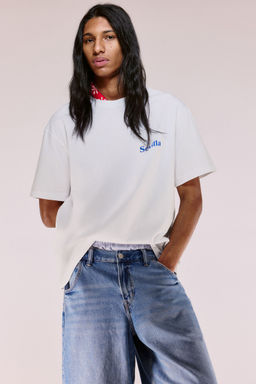 H&M - Men White Loose Fit Printed T-Shirt
