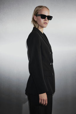 H&M - Women Black Wrinkle-Resistant Double-Breasted Blazer