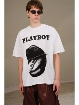 Bonkers Corner - Lips Oversized T-Shirt For Men - White