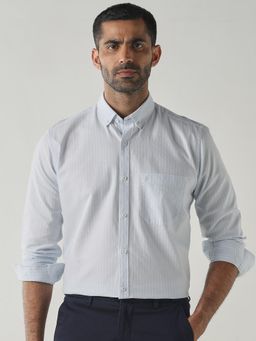 Reid & Taylor - Mens Semi-Formal Shirt RT-810-White/Sky Blue