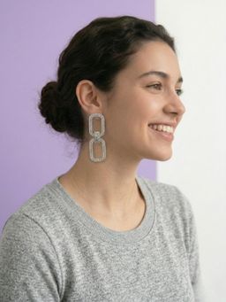 Kraft Smiths - Women Blingy Chain Modern Drop Earrings