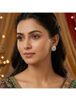 Nuyug - Women Sunflower Green-White American Diamond Stud Earrings