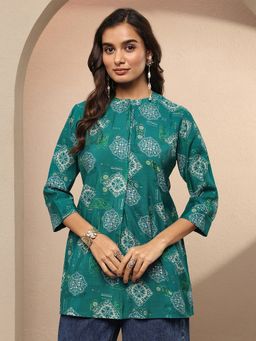 Libas - Women Printed Silk Blend Straight Kurti