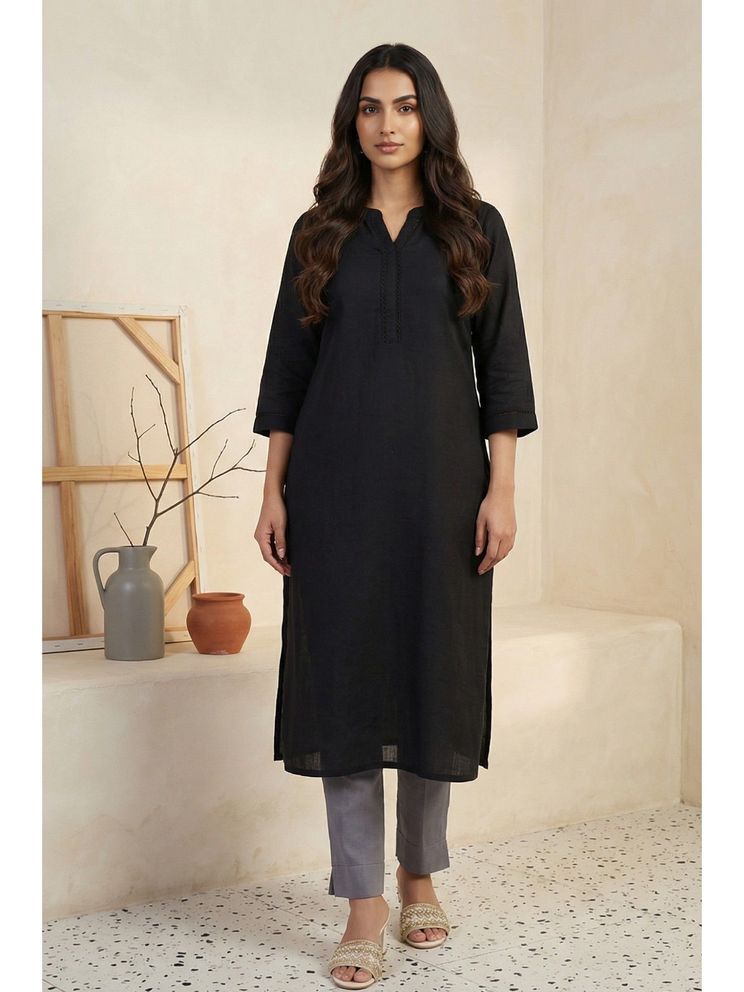 aurelia Women Black Solid Lace Trim Straight Kurta-picture-14