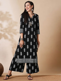 Globus - Women Black Allover Paisley Printed Straight Kurta With Palazzos Workwear Set