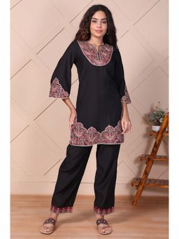 Aurelia - Black Embroidered Straight Kurta with Pant