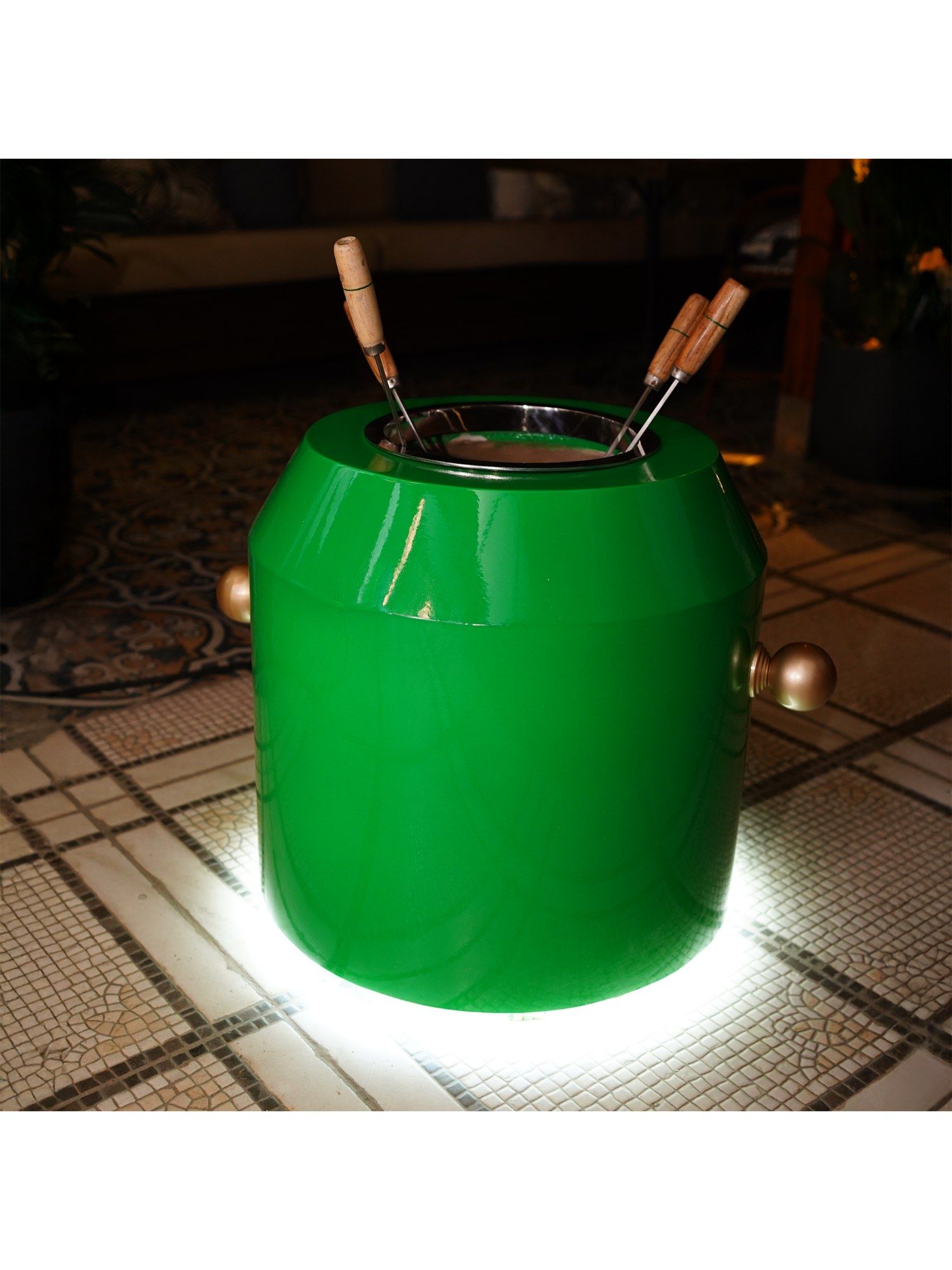 バーベキュー・調理用品 BRUNT SHOW TIME NICE TIME Buy HAUS OF BARS BY SPEEDX Electric Clay Tandoor for Home Cooking