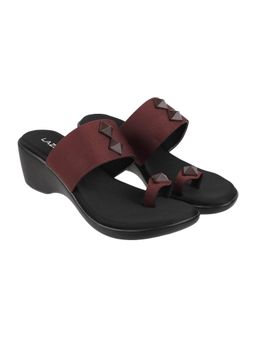 LAZERA SHOES - Brown Studded Wedge Toe-Ring Sandals