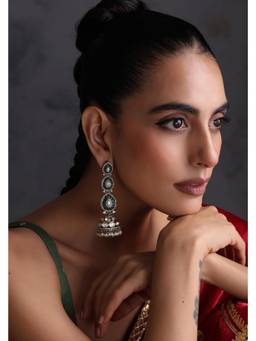 SWABHIMANN - Tarunika Emerald Polki Jhumka Earrings