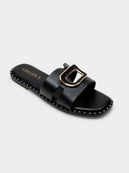 CHLLEN - Noir Statement Buckle Flats