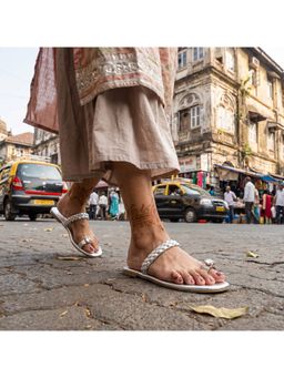 SKO - Nazia Silver Flats