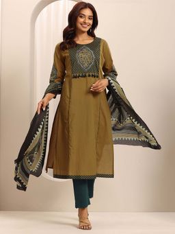 Libas - Mehehndi Ethnic Motif Print Straight Kurta with Pant and Dupatta (Set of 3)