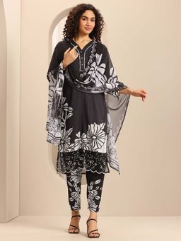 Libas - Black Floral Printed Kurta with Pant and Organza Dupatta (Set of 3)