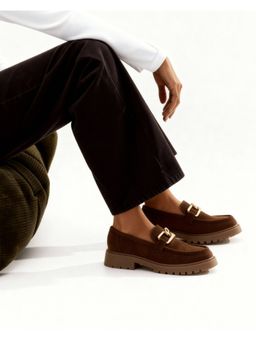 Indifeet - Women Suede Chain Detail Slip-On Loafer Shoes