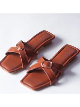 AUZORI - Fearless Tan Buckle Sandal Heels