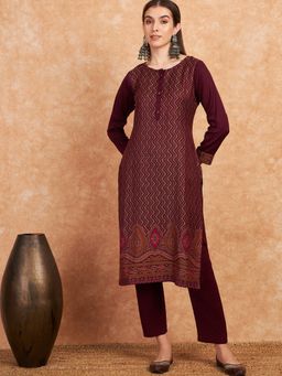 HK colours of fashion - Women Woven Design Pashmina Maroon Kurta with Pant (Set of 2)