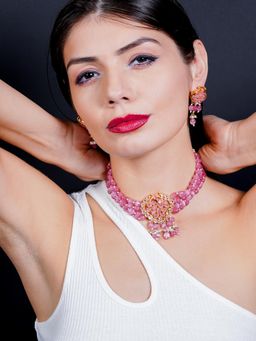 Odette - Pink Elegant Onyx Choker with Earring