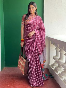 Akhilam - Maroon Printed Cotton Saree with Unstitched Blouse