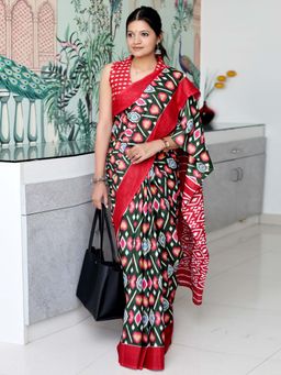 Akhilam - Green Printed Cotton Saree with Unstitched Blouse