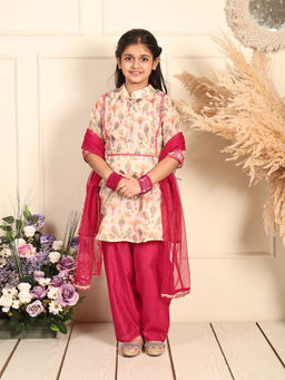Kinder Kids - Girls Cream Printed Cotton Kurti and Pajama with Dupatta
