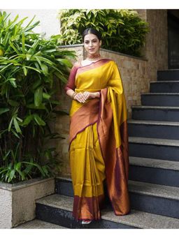 Anjaneya Sarees - Banarasi Woven Green Saree With Unstitched Blouse